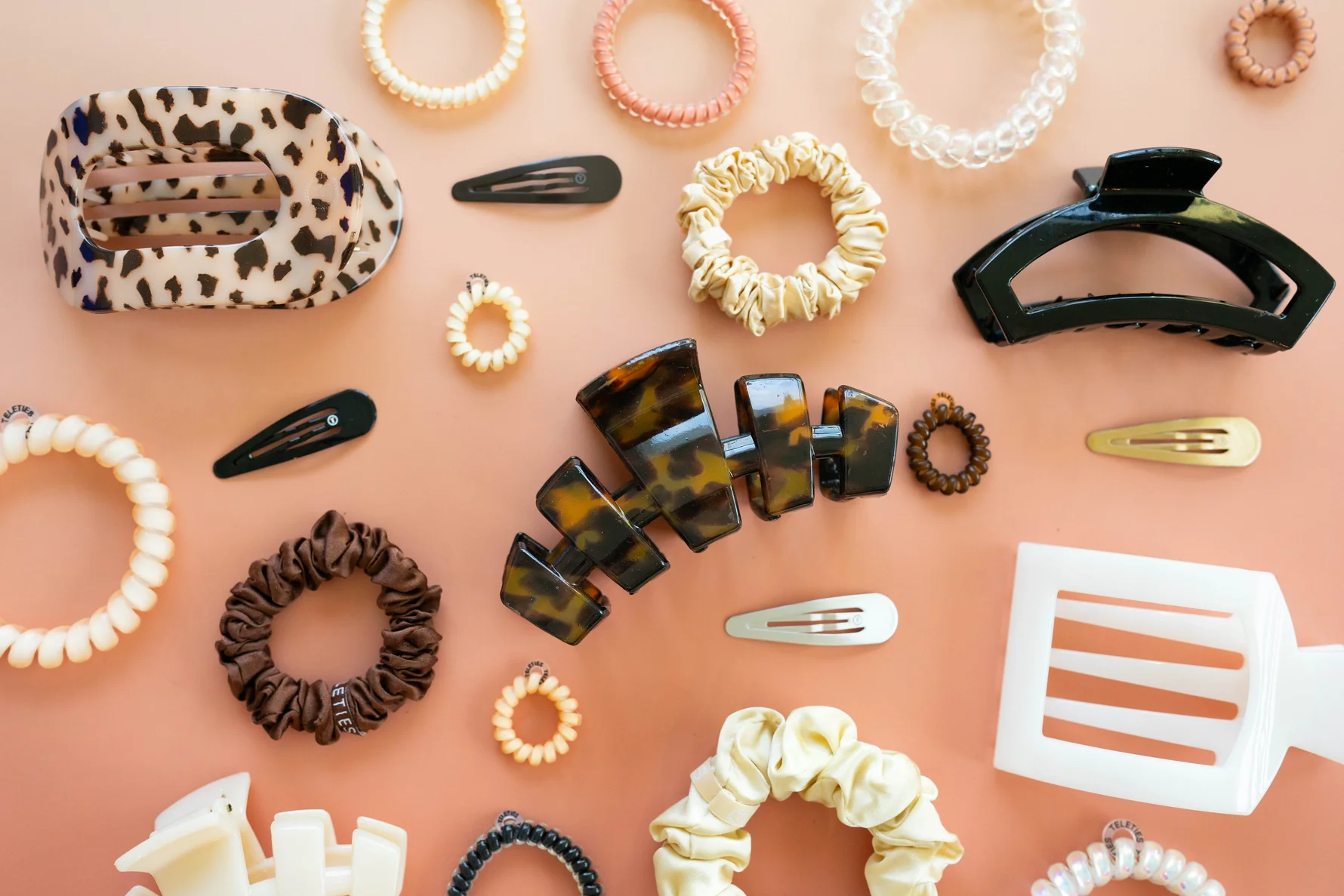 Strong Hold, Effortless Style