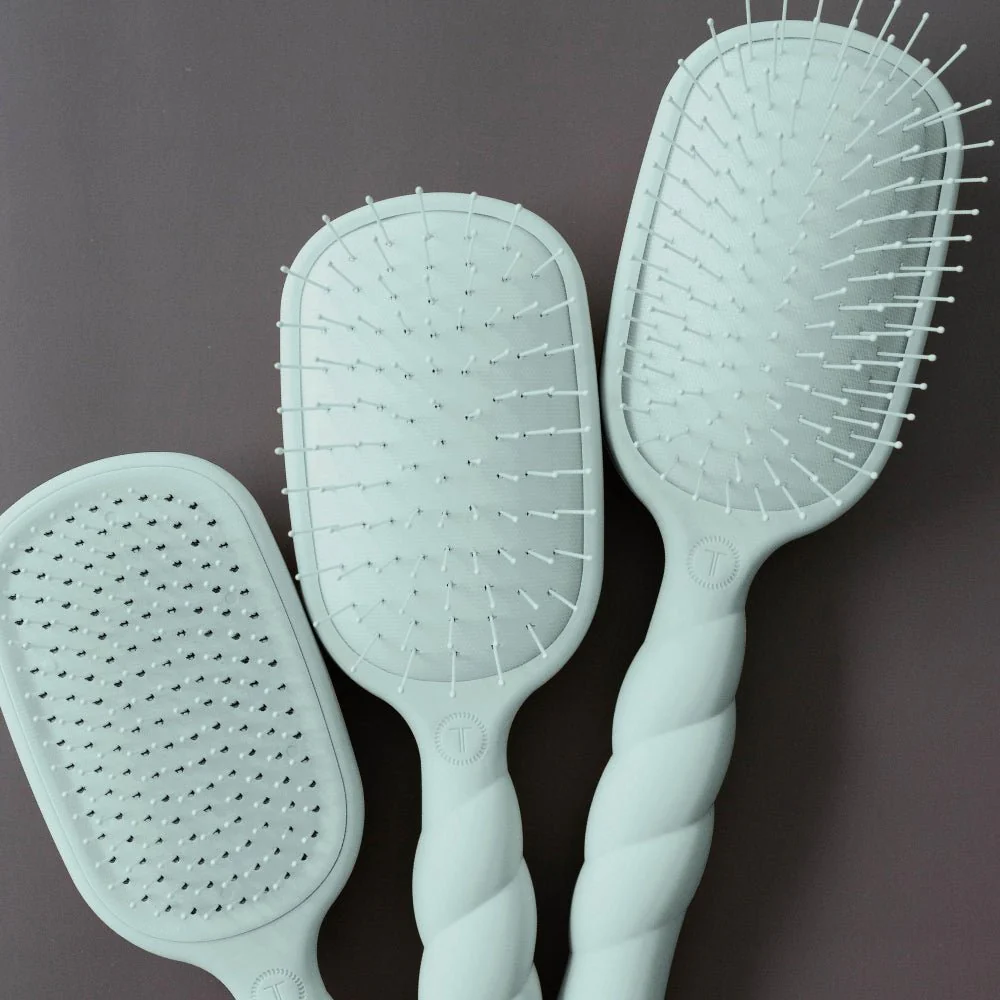 Detangler Hair Brush for Medium Hair – Blue - Image 9