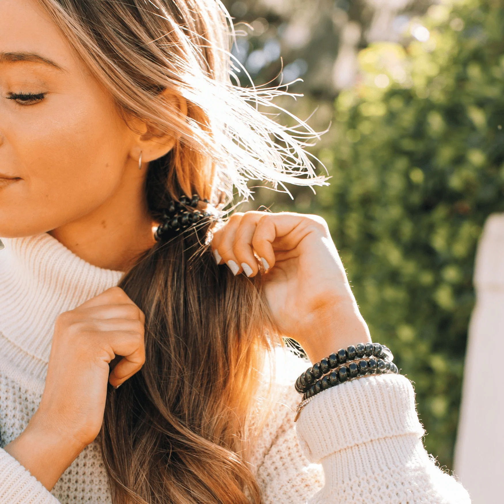 Jet Black Large Hair Ties - Image 4