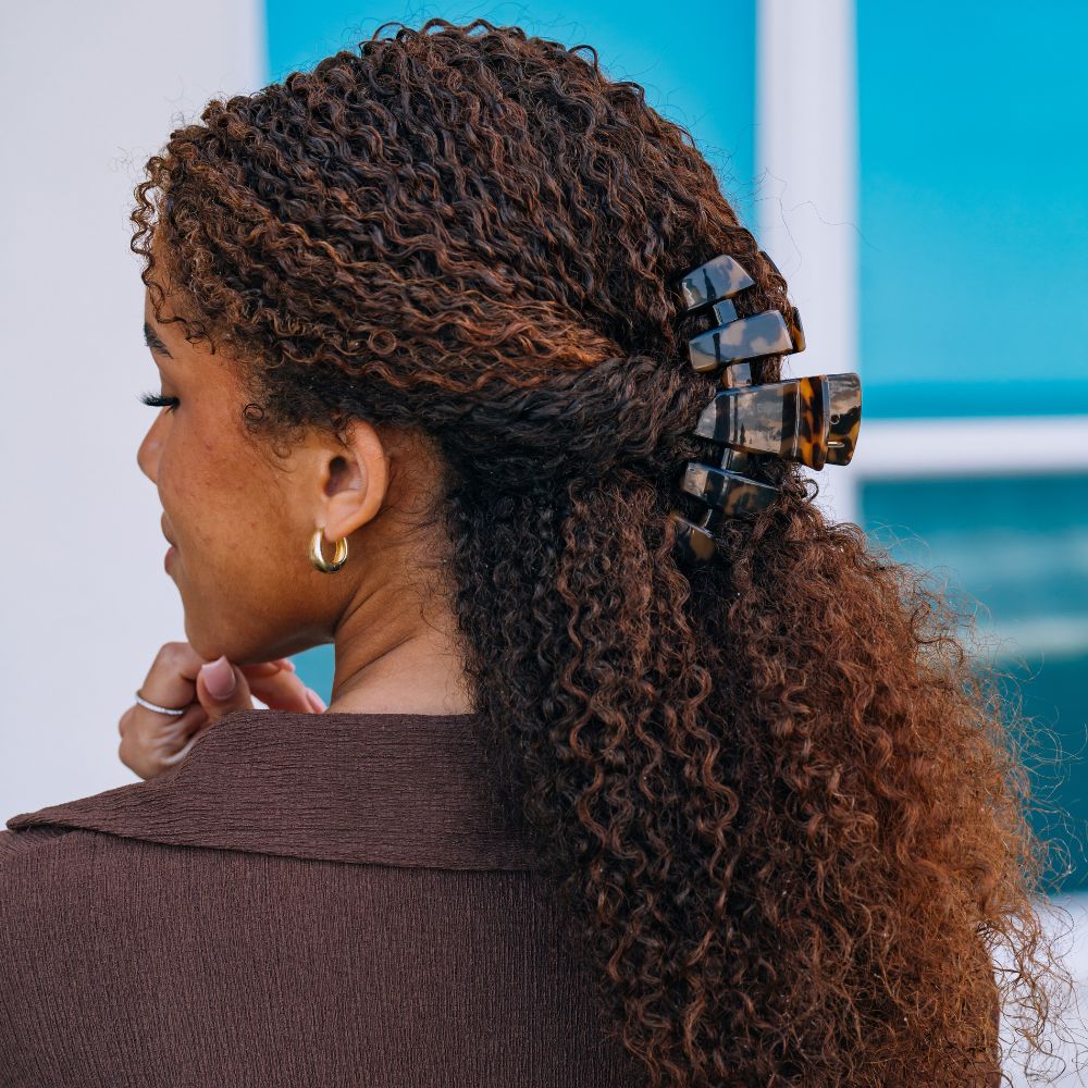 Classic Tortoise Large Claw Clip - Image 4